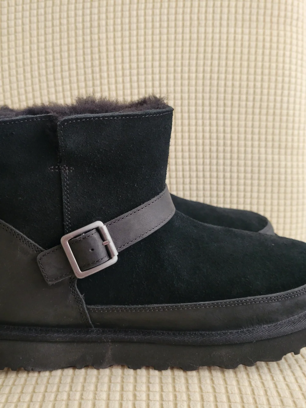 UGG bellina composition